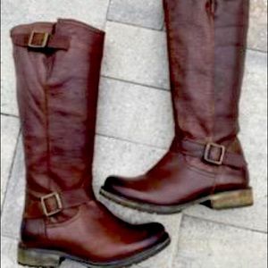 Stylish women’s brown leather boots